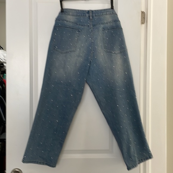 Fabulous Cache S/12 Rhinestone low rise cropped jeans - Picture 4 of 8